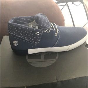 Size 12 timberland shoes